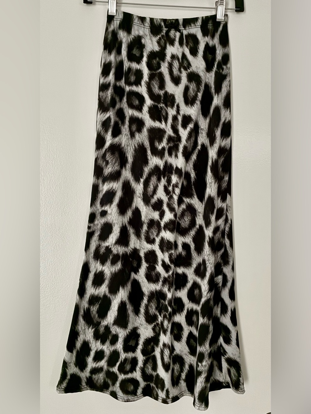 Women's Black and White Leopard Print Maxi Skirt Size XS